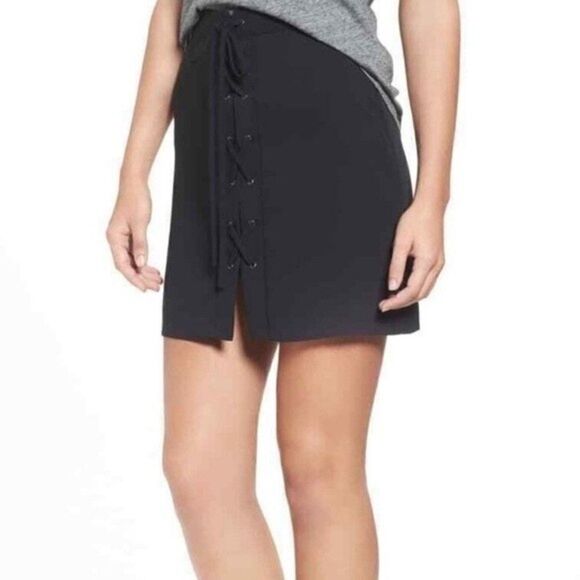 2 for $30 MADEWELL Lace-Up Mini Skirt - Picture 2 of 10